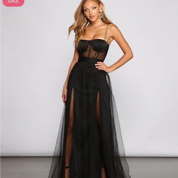 Windsor Cintra Mesh Tulle Bustier Gown - Picture 4 of 4